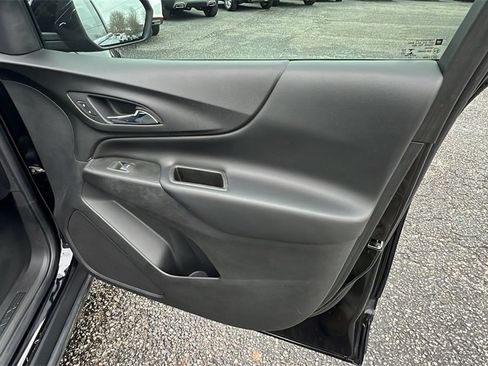 Used 2020 Chevrolet Equinox LT image 15