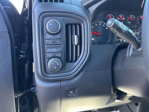 New 2026 Chevrolet Silverado 1500 Custom Trail Boss AWD/4WD image 18