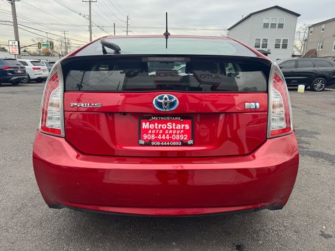 Used 2014 Toyota Prius Three image 6