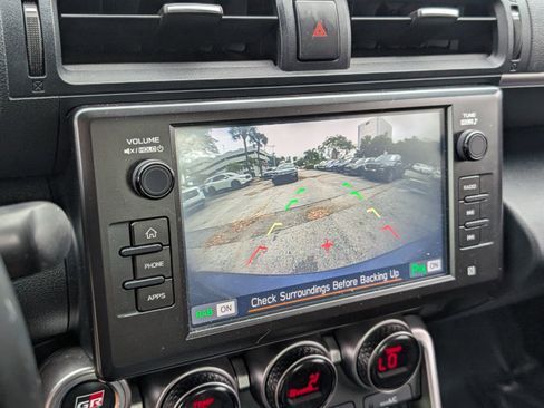 Used 2023 Toyota GR86 Premium image 24