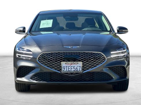 Used 2025 Genesis G70 2.5T image 11