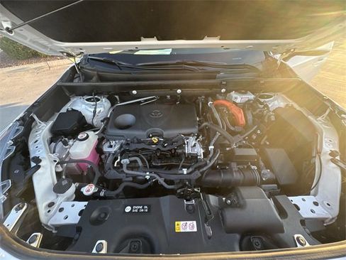 Used 2019 Toyota RAV4 XLE image 34