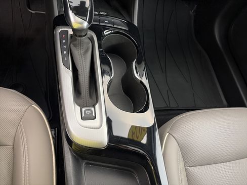Certified 2024 Buick Envista Avenir FWD image 26