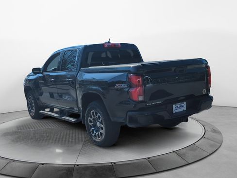 Used 2023 Chevrolet Colorado Z71 w/ Z71 Convenience Package 2 image 5