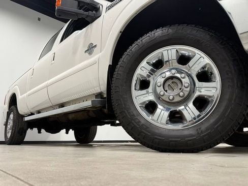 Used 2016 Ford F350 Lariat w/ Lariat Ultimate Package image 3