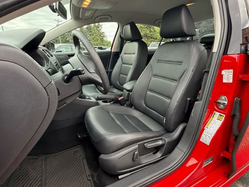 Used 2014 Volkswagen Jetta SE image 14