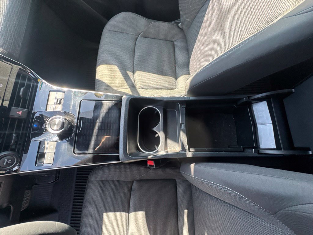 Certified 2025 Subaru Solterra AWD/4WD image 20