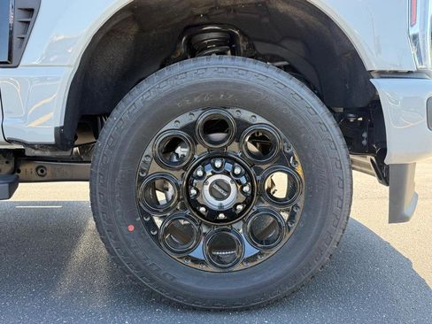 Certified 2026 Ford F350 Lariat w/ Black Appearance Package AWD/4WD image 13