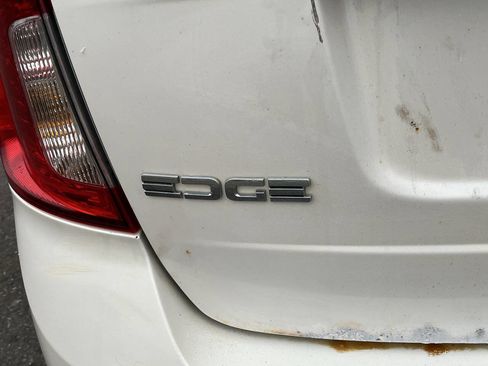 Used 2012 Ford Edge SEL image 13