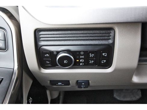 Used 2026 Ford F350 Platinum w/ Platinum Plus Package AWD/4WD image 17
