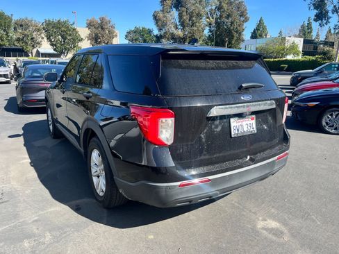 Used 2021 Ford Explorer 2WD image 4
