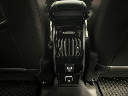 Used 2025 Jeep Compass Trailhawk AWD/4WD image 31