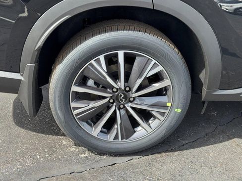 New 2026 INFINITI QX60 Luxe w/ Cargo Package image 4