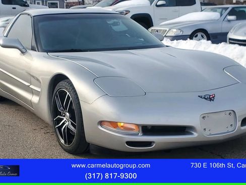 Used 2004 Chevrolet Corvette Coupe w/ Preferred Equipment Group image 1