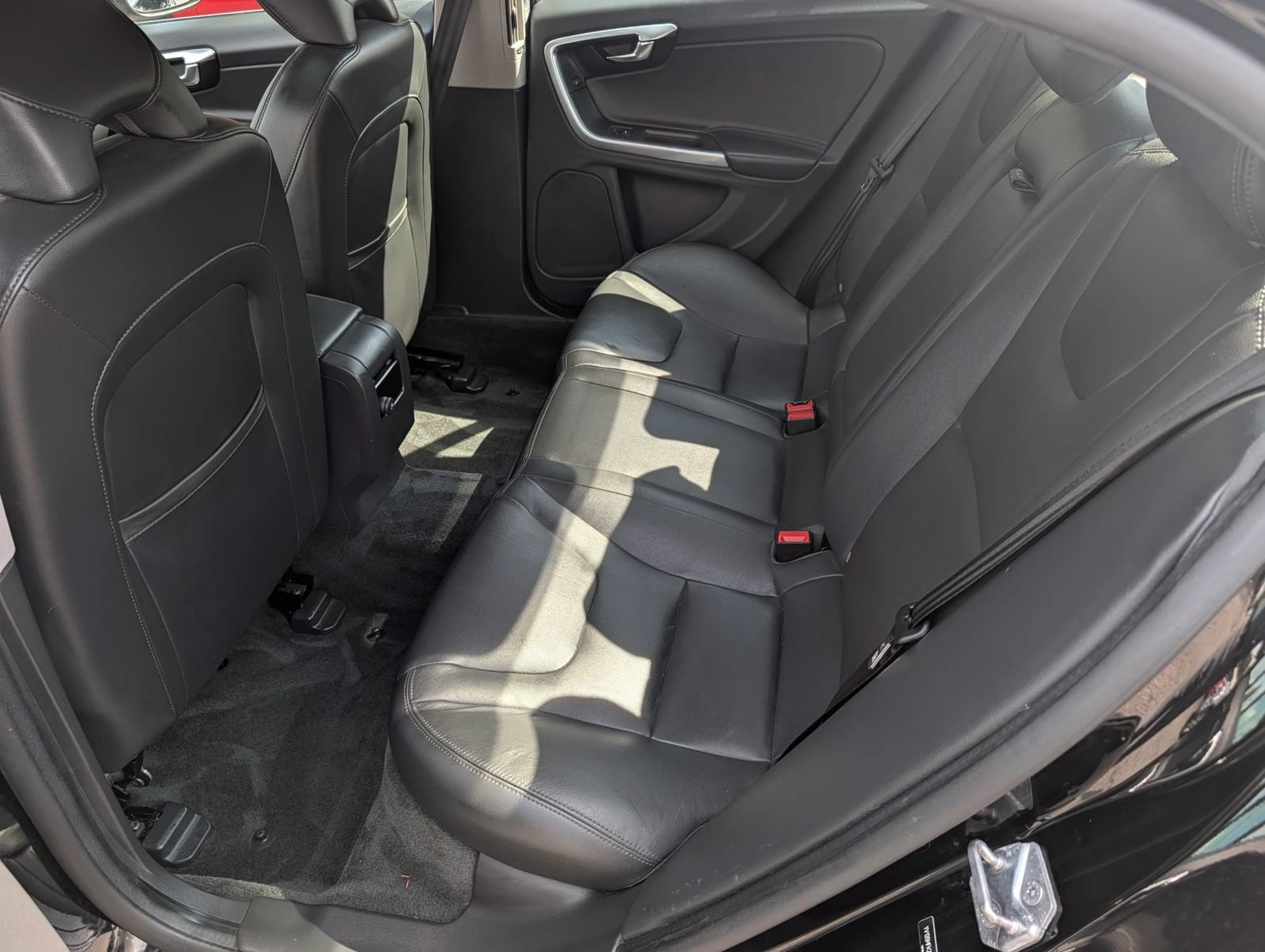 Used 2016 Volvo S60 T5 Premier FWD image 9