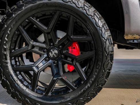 Used 2022 Ford F150 Lariat w/ Equipment Group 502A High image 95