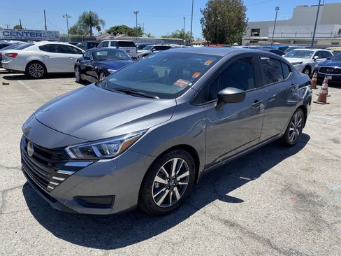 Used 2024 Nissan Versa S w/ S Plus Package FWD image 2