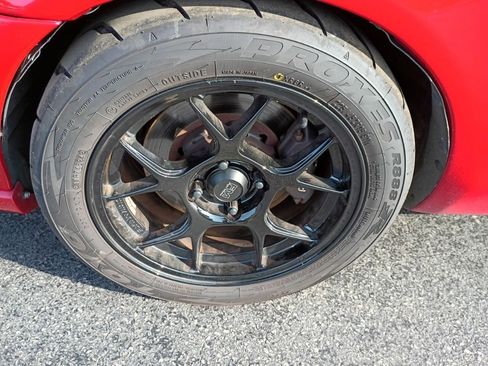 Used 2004 MAZDA MX-5 Miata MAZDASPEED w/ Grand Touring Pkg RWD image 16