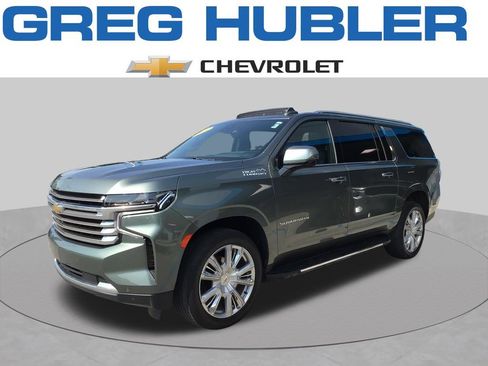 Used 2023 Chevrolet Suburban High Country AWD/4WD image 12