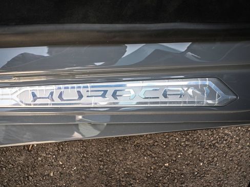 Used 2024 Lamborghini Huracan Tecnica RWD image 25