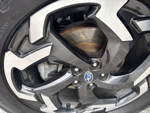 Used 2021 Subaru Crosstrek 2.5i Limited w/ Moonroof Package 2 image 9