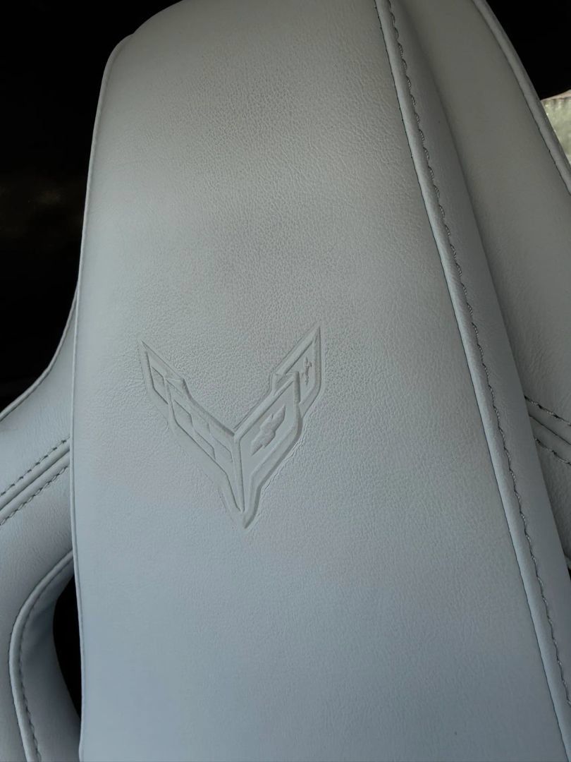 Used 2023 Chevrolet Corvette Stingray Coupe w/ 1LT RWD image 26