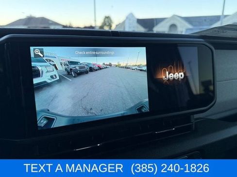 New 2025 Jeep Gladiator Sport image 19