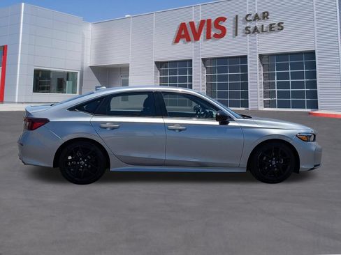 Used 2025 Honda Civic Sport image 5