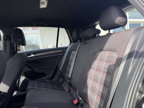 Used 2016 Volkswagen GTI S image 22