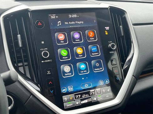 Used 2024 Subaru Ascent Touring image 15