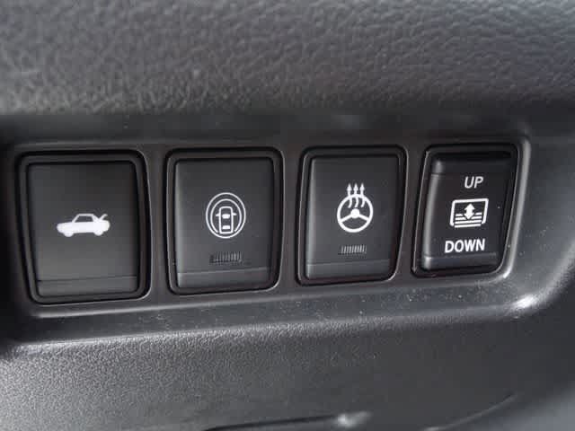 Used 2021 Nissan Maxima Platinum w/ 40th Anniversary Package FWD image 22