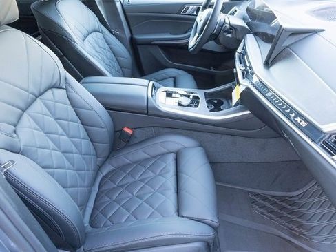 New 2025 BMW X5 xDrive40i image 21