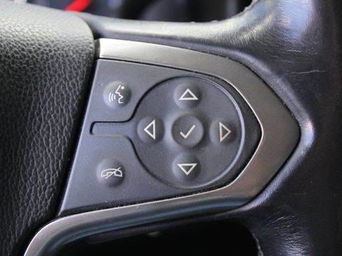 Used 2019 Chevrolet Silverado 2500 LT AWD/4WD image 15