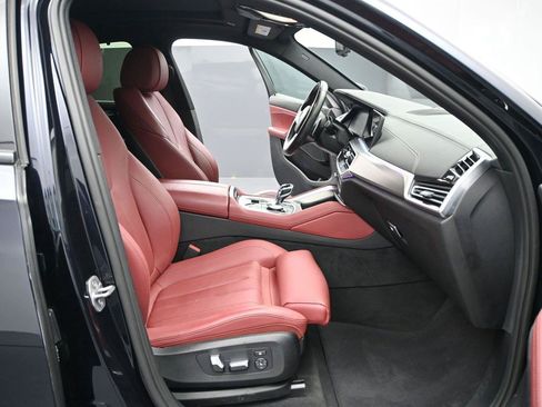 Used 2022 BMW X6 xDrive40i w/ Executive Package AWD/4WD image 17