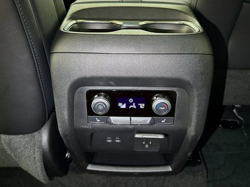 Certified 2026 GMC Acadia AT4 w/ Luxury Package AWD/4WD image 25