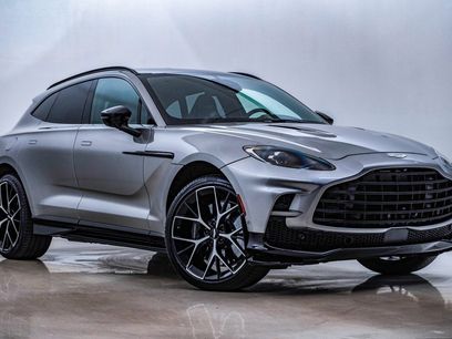 Used 2025 Aston Martin DBX 707