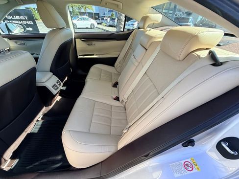 Used 2018 Lexus ES 350 image 18