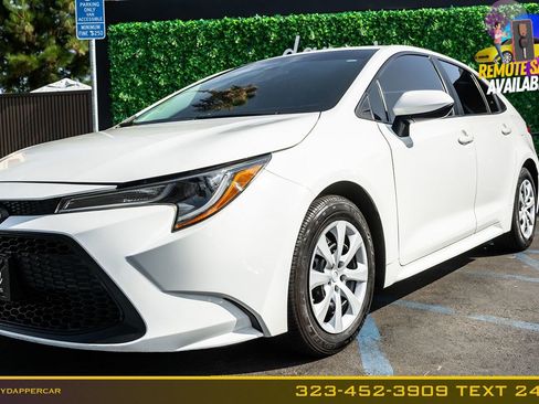 Used 2022 Toyota Corolla LE FWD image 2