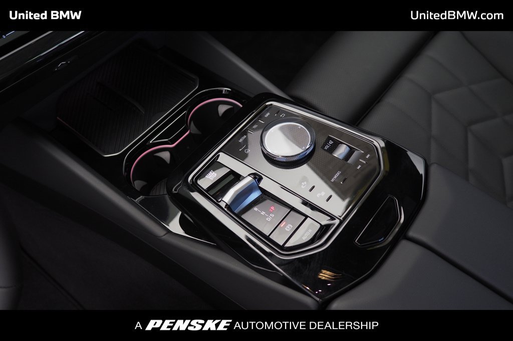 Certified 2026 BMW 530i RWD image 18