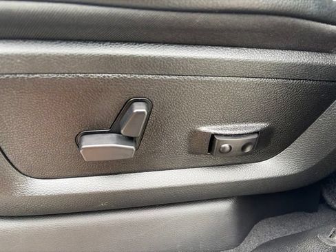 Used 2024 RAM 2500 Laramie w/ Safety Group AWD/4WD image 13