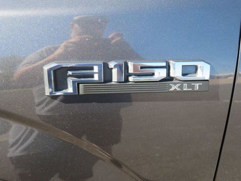 Used 2018 Ford F150 XLT w/ Equipment Group 302A Luxury image 14