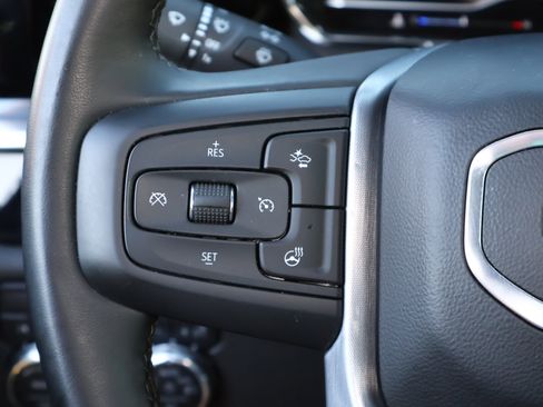 Used 2024 GMC Sierra 1500 Elevation image 14