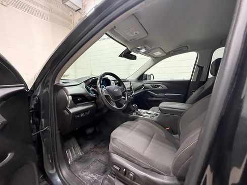 Used 2018 Chevrolet Traverse LT FWD image 30