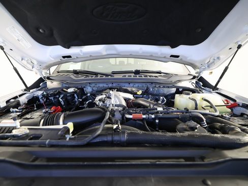 Used 2023 Ford F450 Limited w/ FX4 Off-Road Package image 44