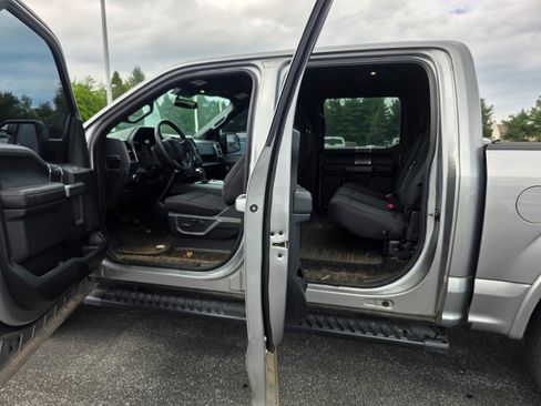 Used 2020 Ford F150 XLT w/ Equipment Group 302A Luxury AWD/4WD image 7