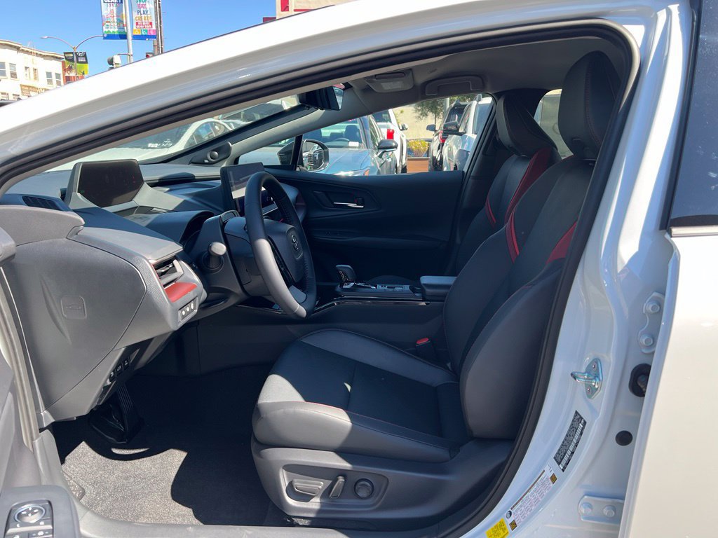 New 2027 Toyota Prius Plug-In Hybrid w/ Limited Premium Package FWD image 9