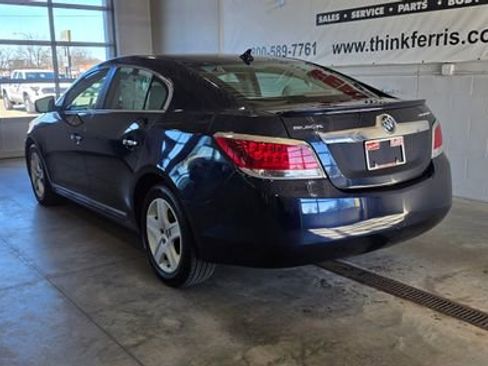 Used 2011 Buick LaCrosse CX image 3
