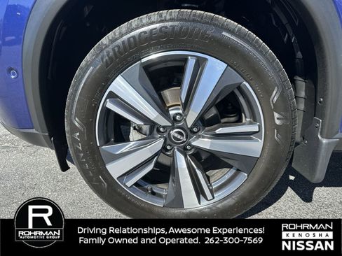 Certified 2023 Nissan Rogue SL w/ SL Premium Package image 9