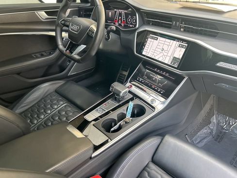 Used 2022 Audi RS 6 w/ Carbon Optic Package AWD/4WD image 29