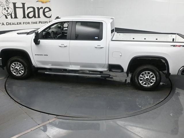 Used 2026 Chevrolet Silverado 2500 LT AWD/4WD image 38